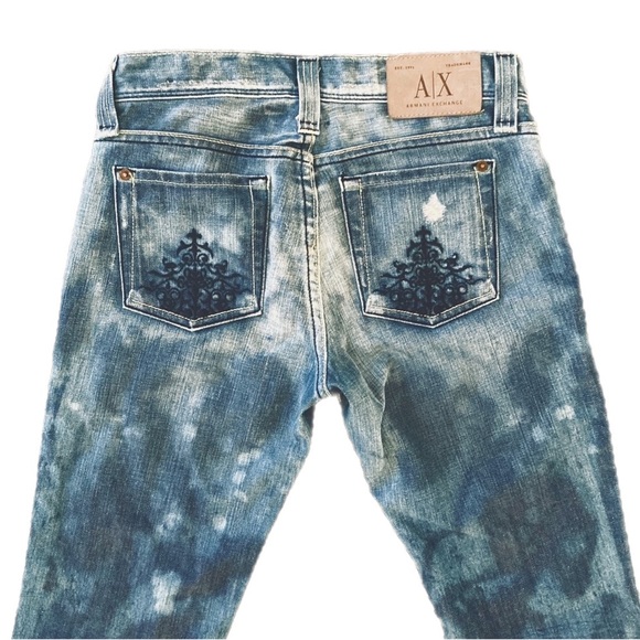ARMANI EXCHANGE women’s blue ‘bleach stained’ Jeans bootleg - Picture 6 of 15